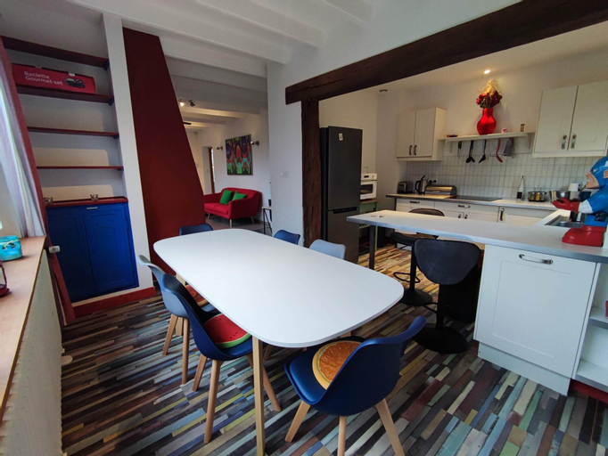 Dining Room 25