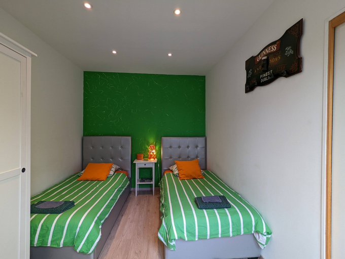 Bedroom 16