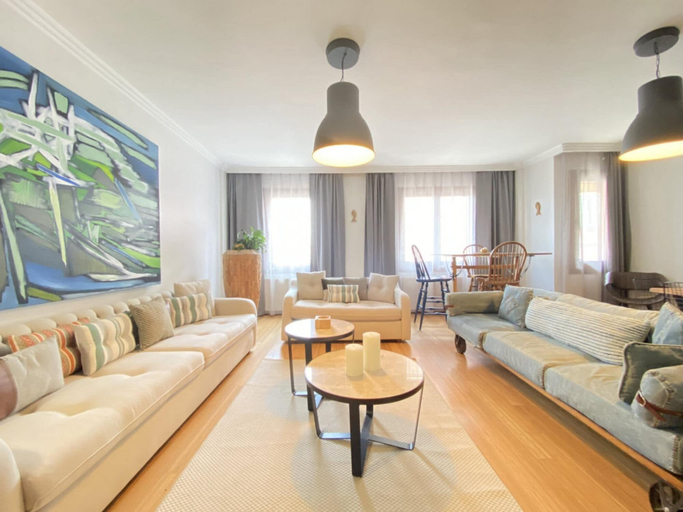 Others 2, Missafir Flat With Bosphorus View in Kuzguncuk, Üsküdar