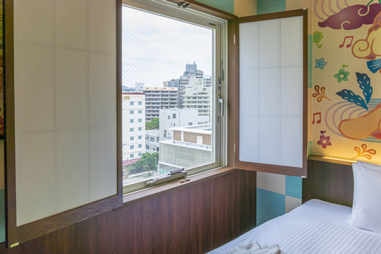 Bedroom 28