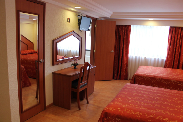Bedroom 3, Hotel Premier, Mexico City