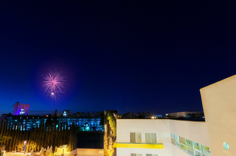 Exterior & Views 5, Hotel Indigo ANAHEIM by IHG, Orange