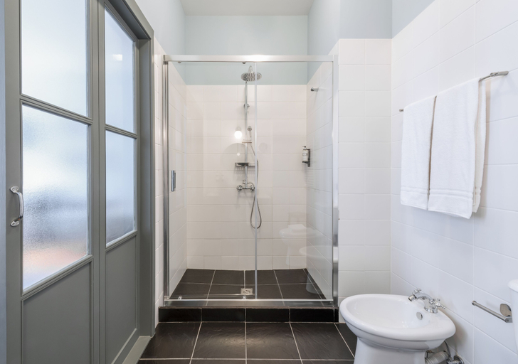 Bathroom 3, Oporto Collection Rosario- Luxury Suites, Porto