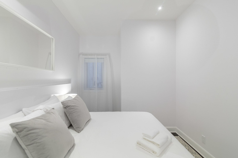 Bedroom 24