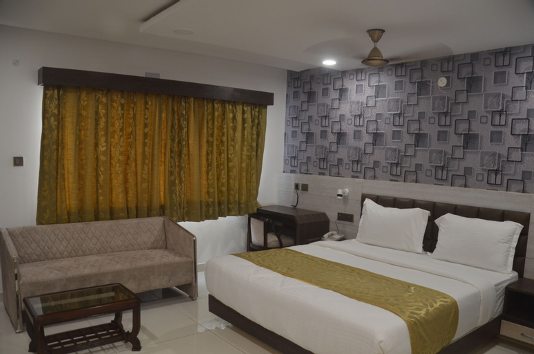Bedroom 13
