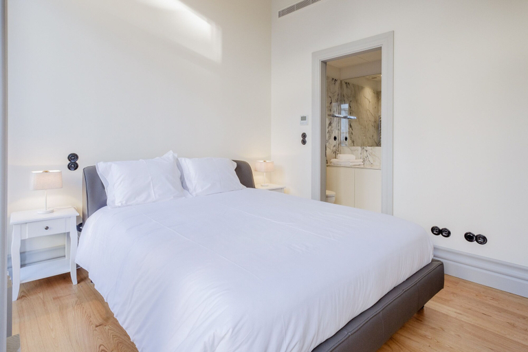 Bedroom 4, BOUTIQUE Rentals Toledo's One, Porto