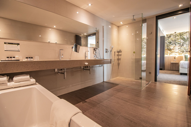 Bathroom 5, Van der Valk Hotel Heerlen, Heerlen