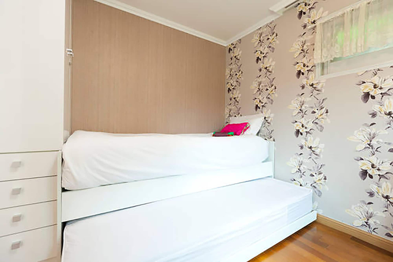 Bedroom 3, Cindy's B&B, Jongno