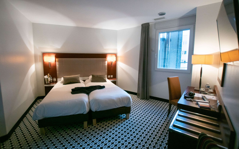 Bedroom 3, Kyriad Limoges Centre - Gare - Atrium, Haute-Vienne