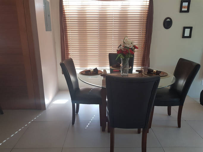 Others 3, The Ultimate Tourism Condo
