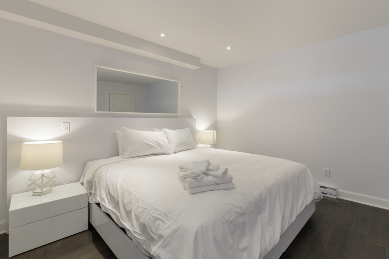 Bedroom 27