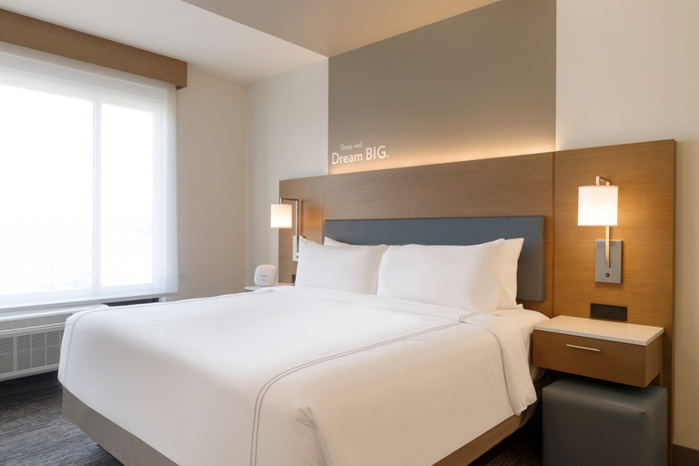 Bedroom 2, EVEN Hotel ROCHESTER � MAYO CLINIC AREA by IHG, Olmsted