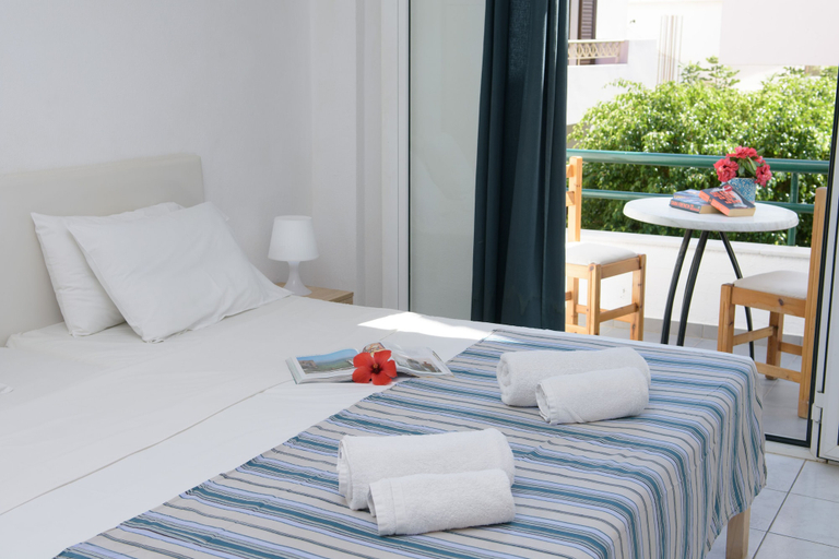 Bedroom 4, Hiona Apartments, Crete