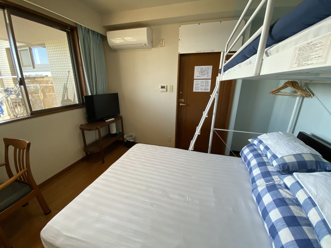 Bedroom 4, Atami Onsen GUEST HOUSE MEGUMI - Hostel, Atami