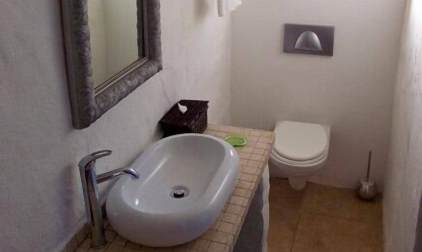 Bathroom 4, De Molen Guest House, City of Cape Town