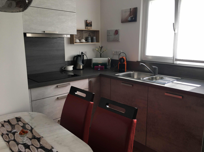 Dining Room 1