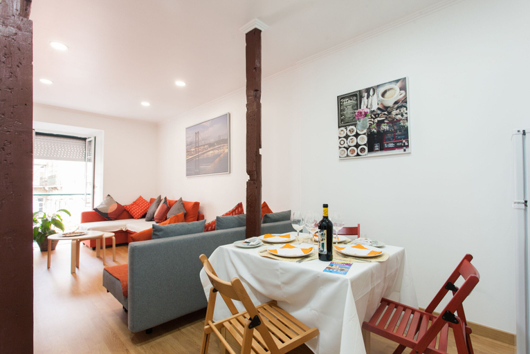 Food & Drinks 5, Apartments Center Bairro Alto, Lisbon