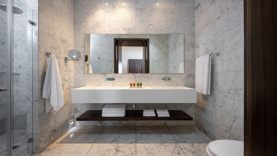 Bathroom 3, Hotel Indigo TEL AVIV - DIAMOND DISTRICT by IHG