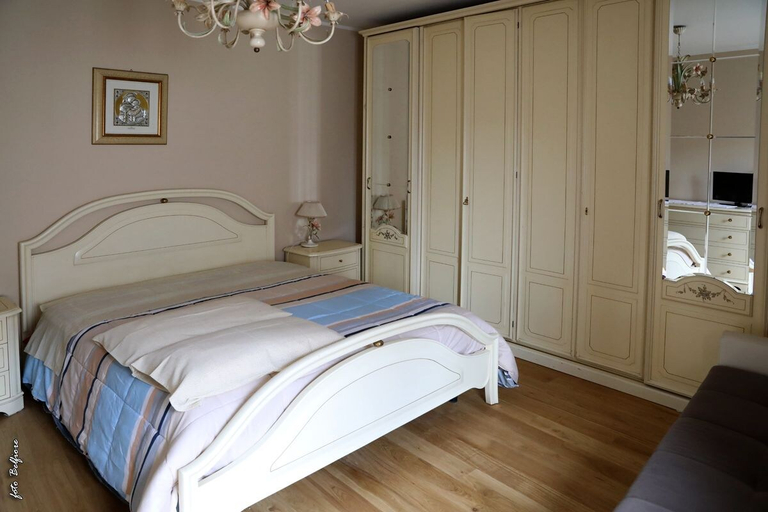 Bedroom 2, San Nicolò Holiday Home, Messina