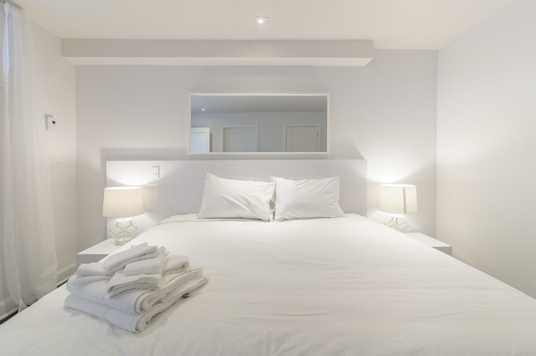 Bedroom 26