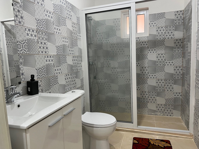 Bathroom 4, Paradise Agua Leve Residential, Água Grande