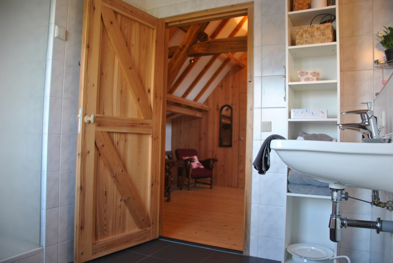 Bathroom 3, Den Heijkant, Oisterwijk