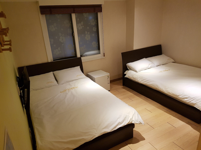 Bedroom 3, Moon Sun Guesthouse, Jung