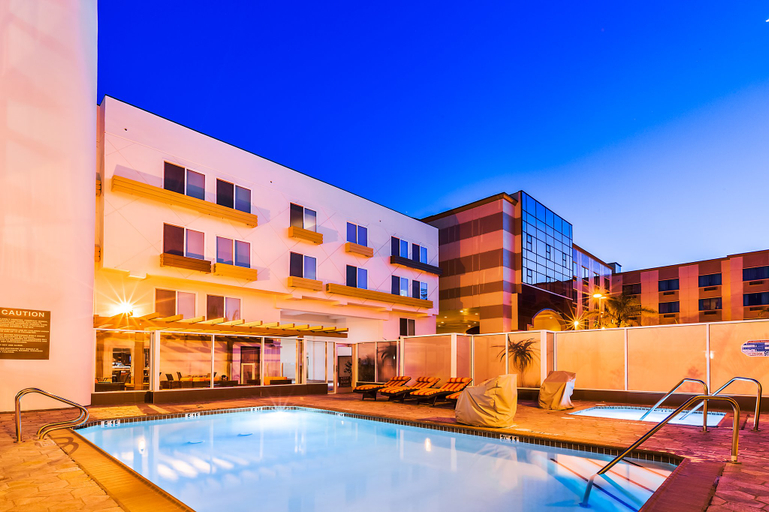 Sport & Beauty 2, Hotel Indigo ANAHEIM by IHG, Orange
