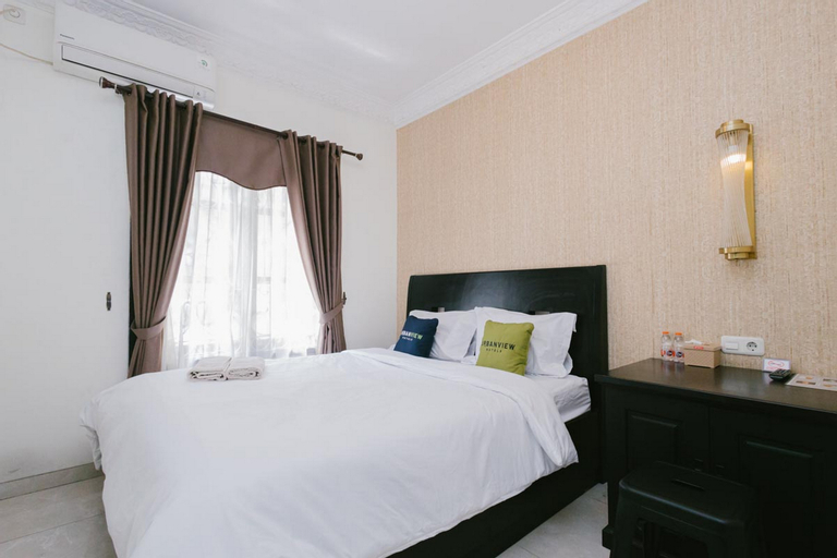 Urbanview Hotel Sultan Palace Malang by RedDoorz, Malang