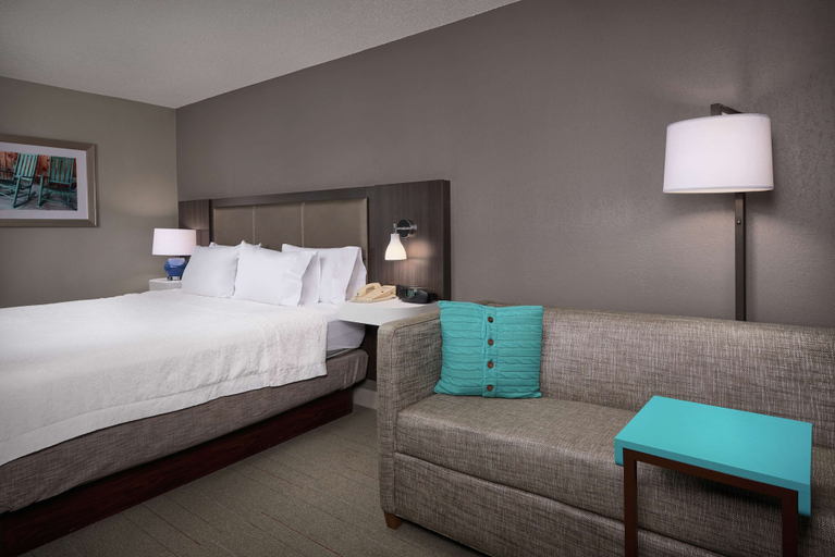 Bedroom 3, Hampton Inn & Suites Oxford Anniston, Calhoun