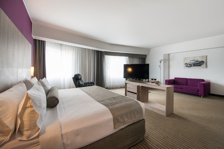 Bedroom 3, Crowne Plaza LIMA, Lima