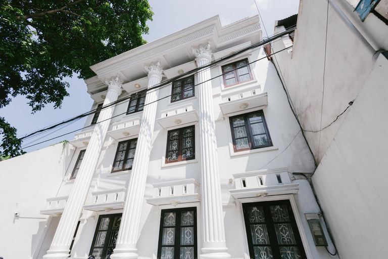 Exterior & Views 2, Urbanview Hotel Sultan Palace Malang by RedDoorz, Malang