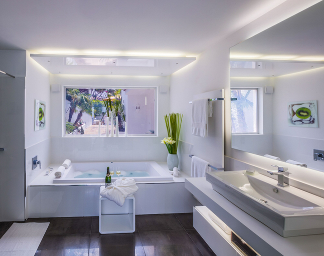 Bathroom 4, Jardin de la Paz, Santa Cruz de Tenerife