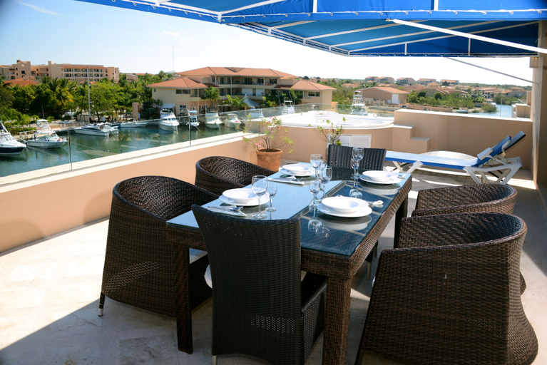 Food & Drinks 4, Porto Bello Gran Marina by GuruHotel, Cozumel