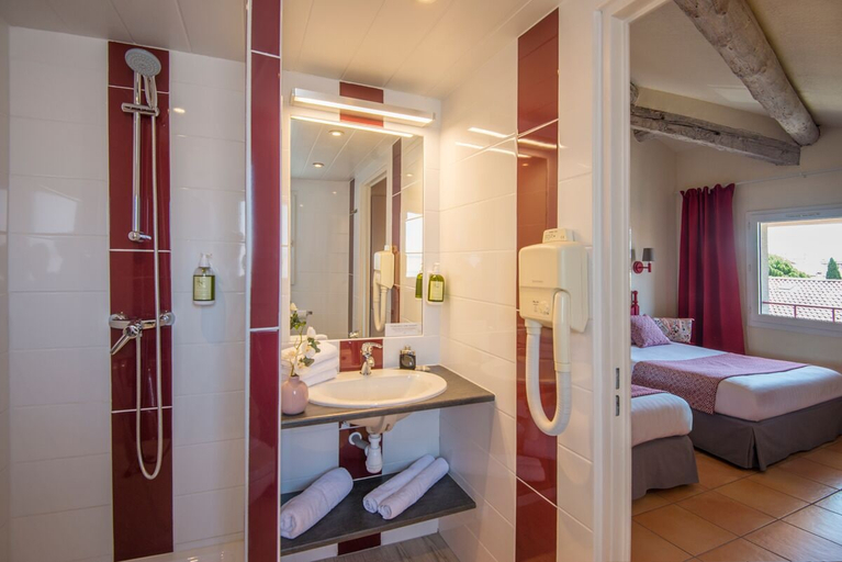Bedroom 3, Hotel du Forum, Vaucluse
