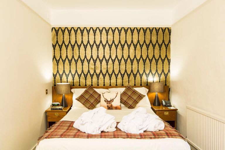 Bedroom 3, Flackley Ash Country House Hotel, East Sussex