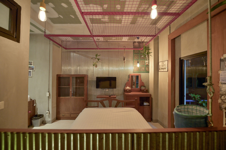 Bedroom 6