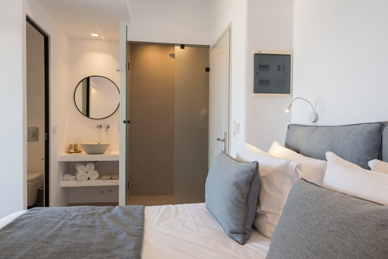 Bedroom 5, Senia Hotel, South Aegean