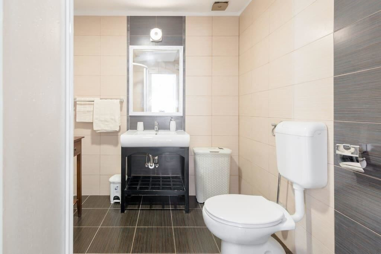 Bathroom 3, Luxury Apartment Ladovina, Jelsa