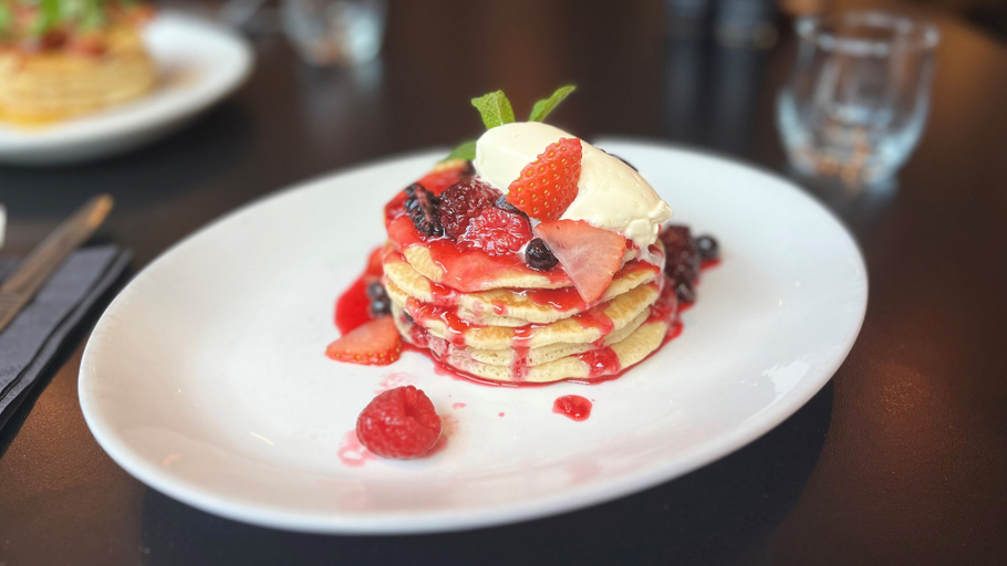 Food & Drinks 5, Hotel Indigo NEWCASTLE by IHG, Newcastle upon Tyne