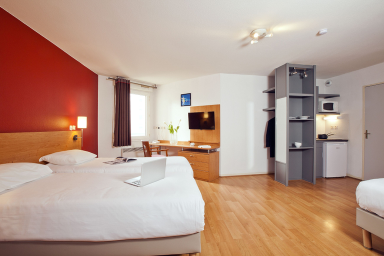 Bedroom 3, Séjours & Affaires Lyon Saxe-Gambetta, Rhône
