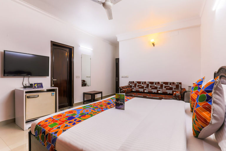 Bedroom 3, Via Hemkunt Mansion - Nr Noida Sector-15 Metro, Gautam Buddha Nagar