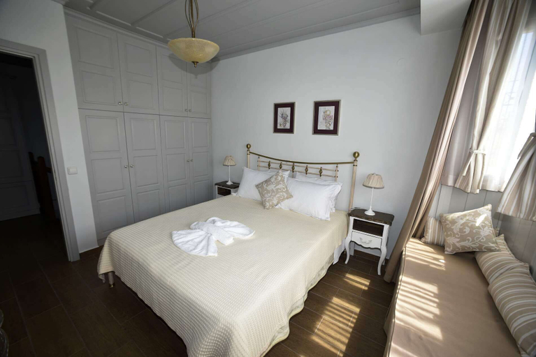 Bedroom 5, Heliades maisonettes, North Aegean