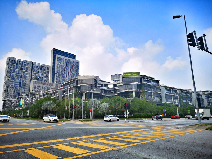 Others 2, Cyberjaya | Tamarind Loft with Sky Pool & Mall, Sepang