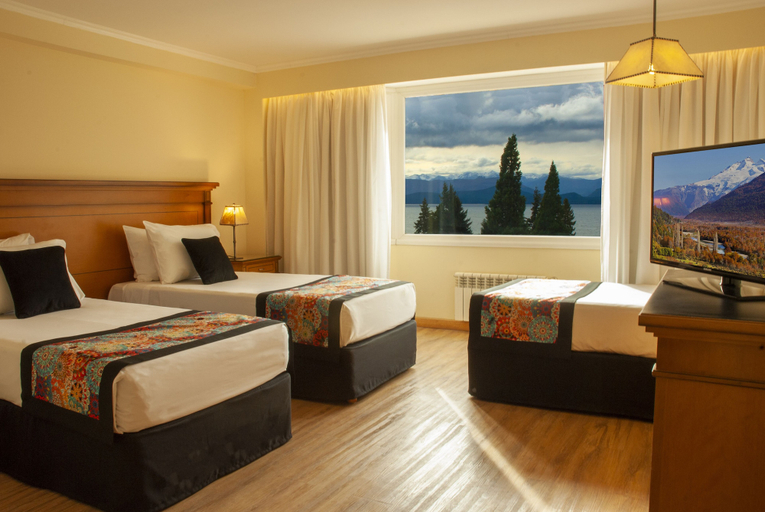 Bedroom 3, Huinid Bustillo Hotel & Spa, Bariloche