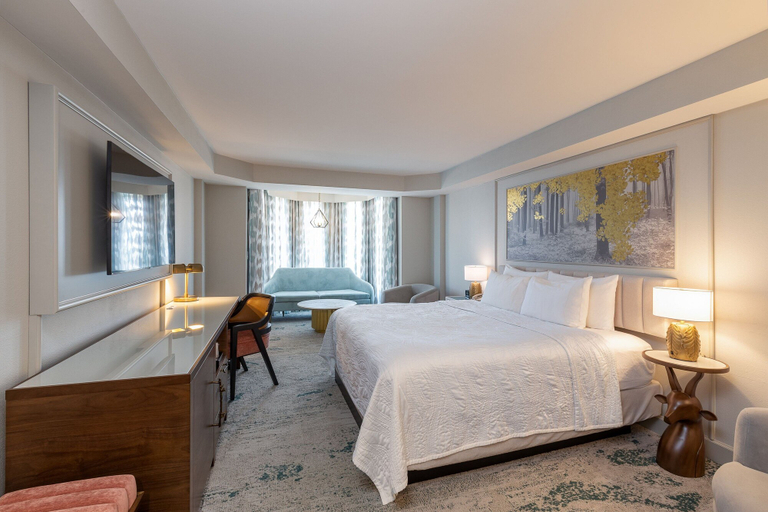 Bedroom 3, Castle Hotel, Autograph Collection, Orange