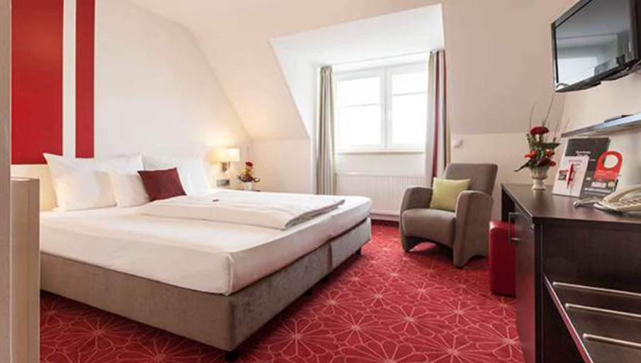 Bedroom 4, ZELLER's Quartier, Augsburg