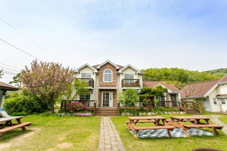 Others 5, Gongju Jakeun Shimteo Pension, Gongju