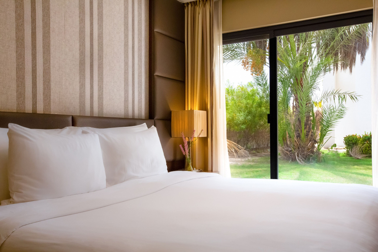 Bedroom 3, Dubai Marine Beach Resort & Spa, Dubai