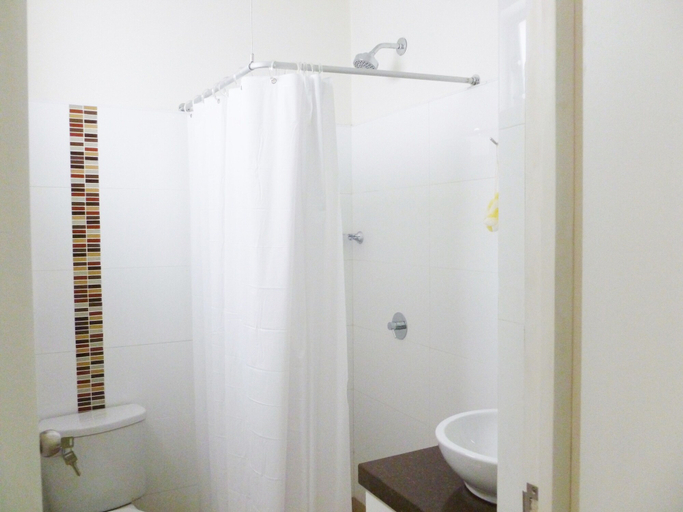 Bathroom 3, Edificio California en Centro Histórico, Lima